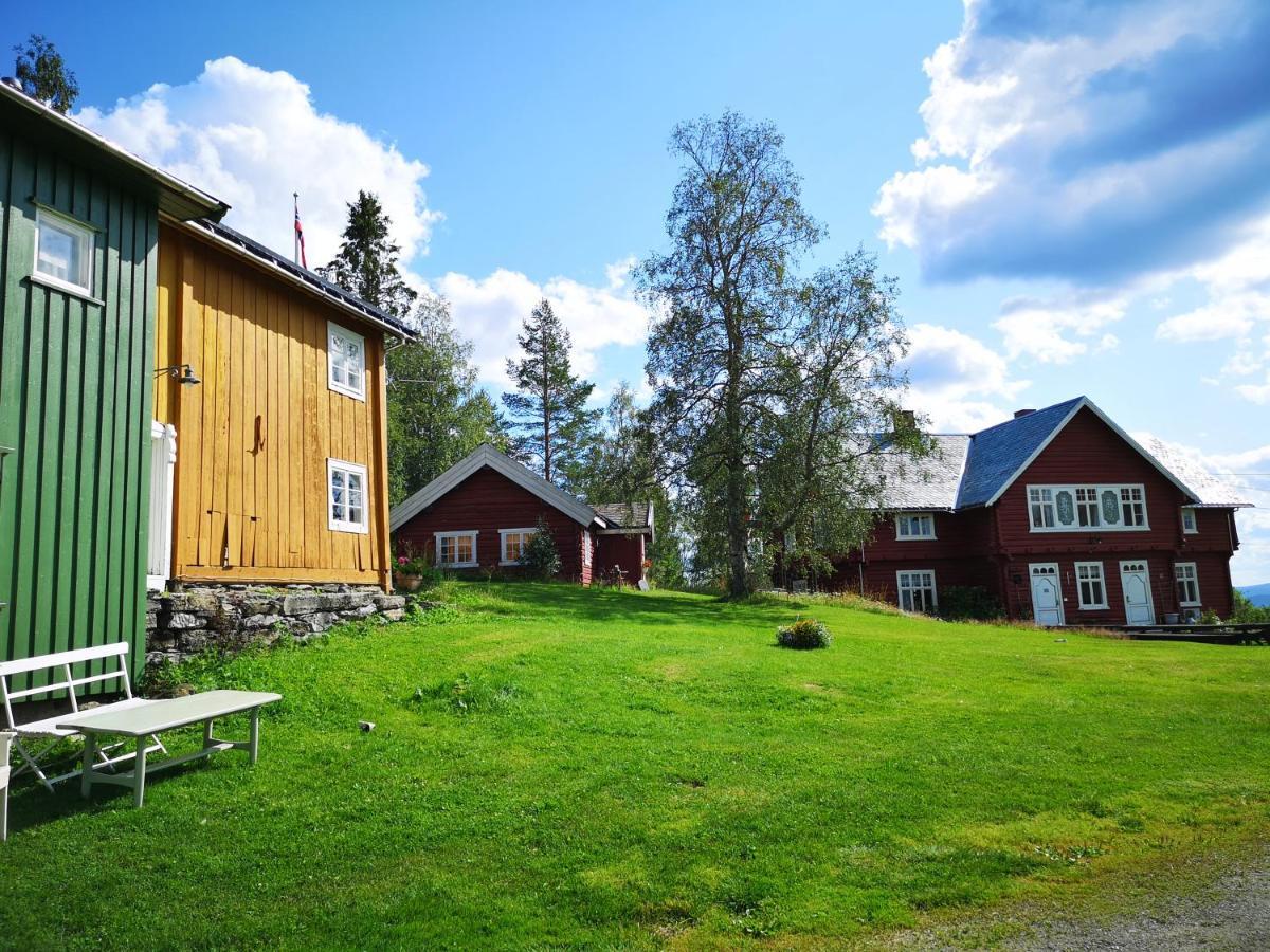 Haugtun Gardspensjonat Og Leiligheter Nordre Land Eksteriør billede
